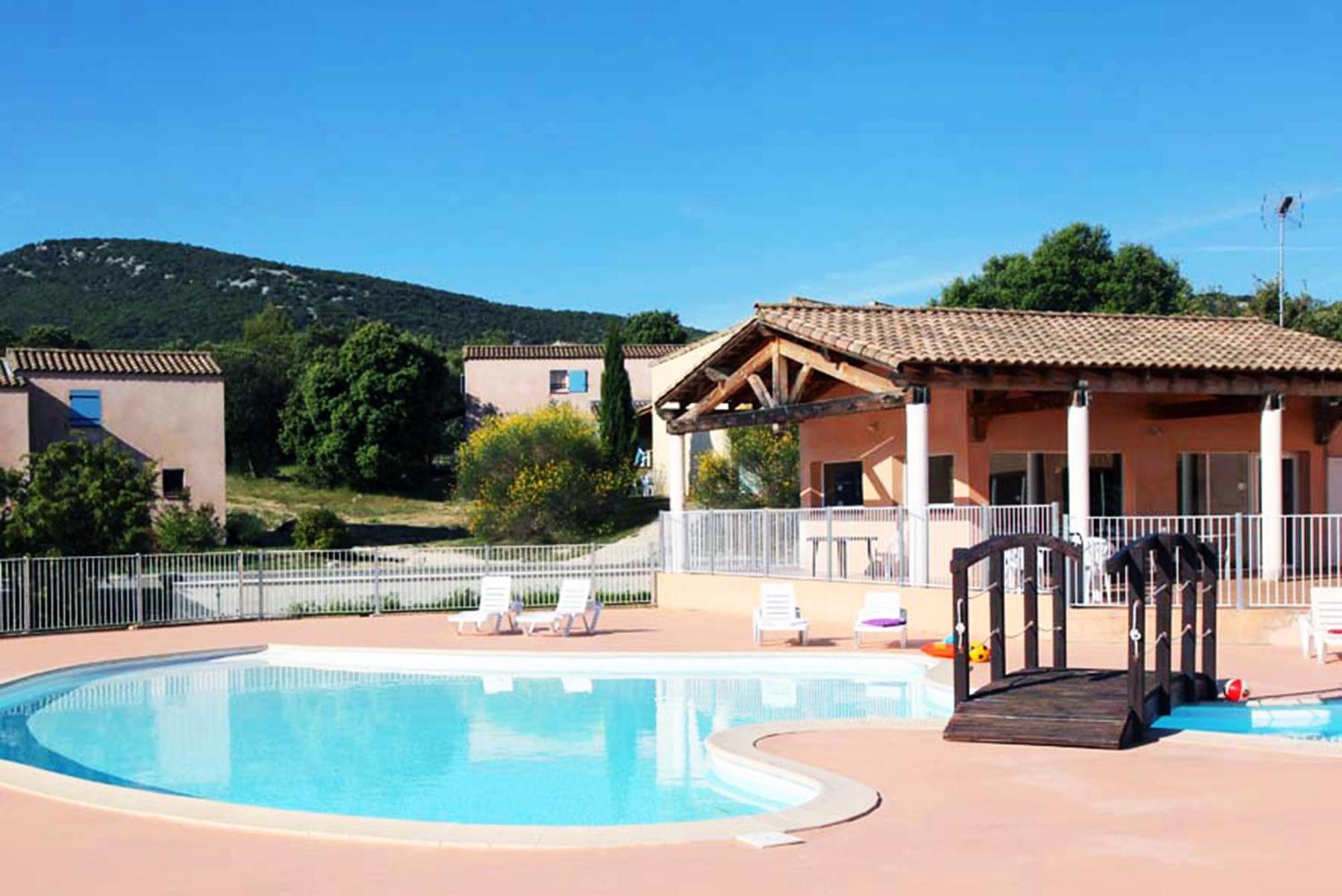 Residence Nemea Les Portes Des Cevennes Sauve エクステリア 写真