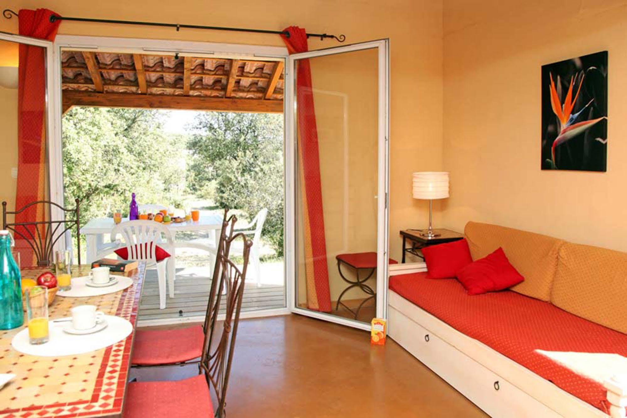 Residence Nemea Les Portes Des Cevennes Sauve エクステリア 写真