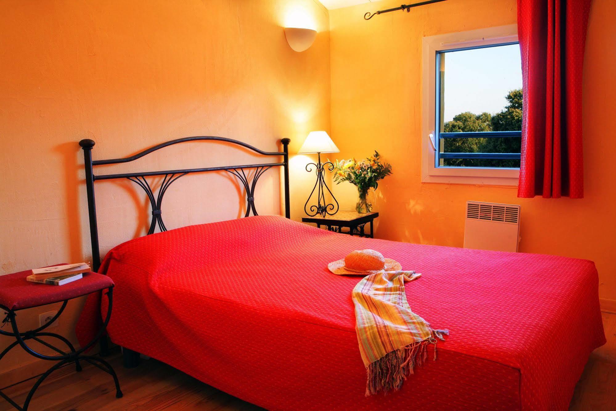 Residence Nemea Les Portes Des Cevennes Sauve エクステリア 写真