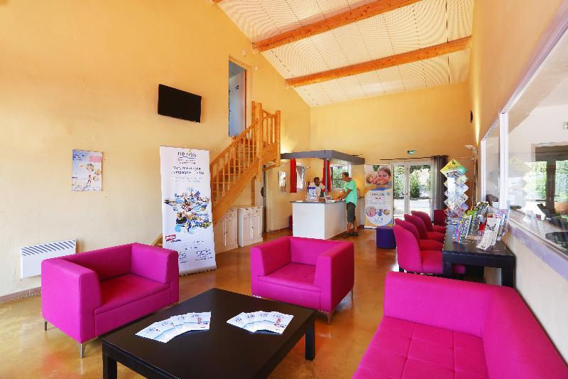 Residence Nemea Les Portes Des Cevennes Sauve エクステリア 写真