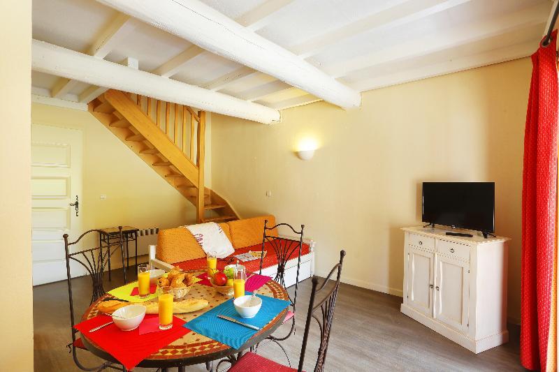Residence Nemea Les Portes Des Cevennes Sauve エクステリア 写真