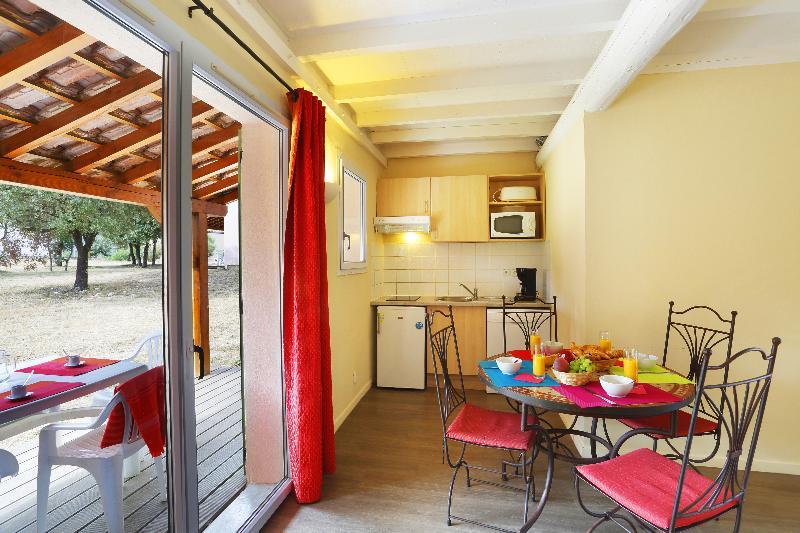 Residence Nemea Les Portes Des Cevennes Sauve エクステリア 写真